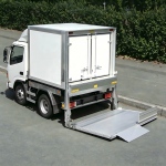 vertical truck tail lift 1